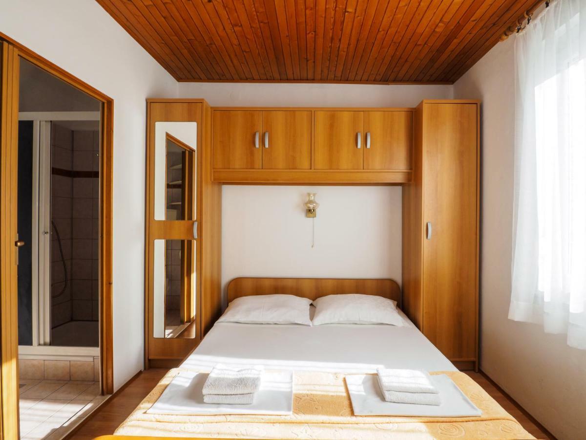 Cozy Studio With Private Terrace Barac Цриквеница Экстерьер фото